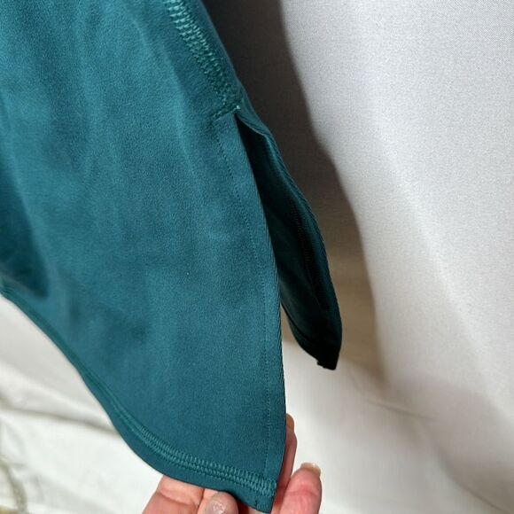 Gilly Hicks Active Recharge High Waist Flare Pants. Size Small. - Picture 4 of 7